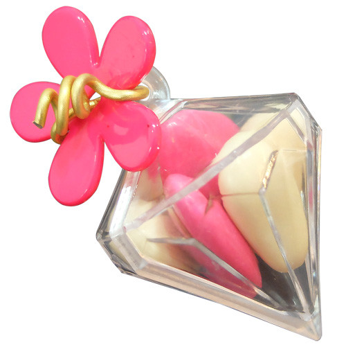 Boîte Diamant avec dragées et fleur